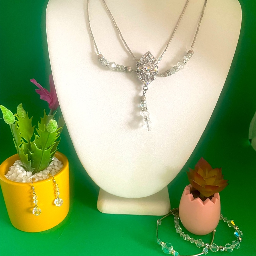 Handmade Australian Crystal Necklace Set